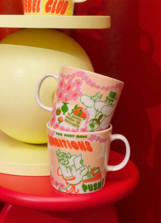 Moomin Arabia Moomin Boss Lady mok 40 cl - detail oranje