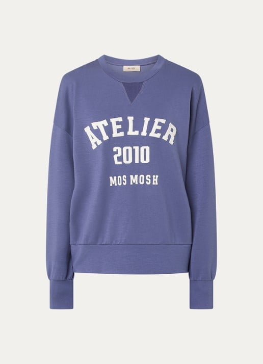 Mos Mosh MMNina sweater met flock logoprint - voorkant 2 staalblauw