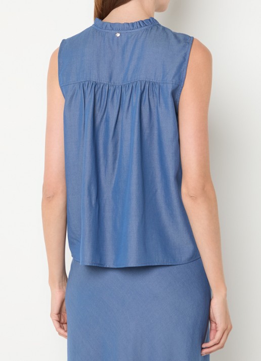 Mos Mosh MMSolandra mouwloze top van chambray met ruches - achterkant blauw