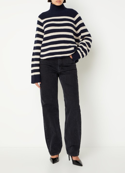MUNTHE High waist straight leg jeans in  katoenblend  - voorkant 2 zwart