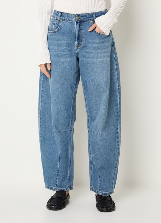 My Essential Wardrobe Hottie balloon jeans met medium wassing - detail indigo