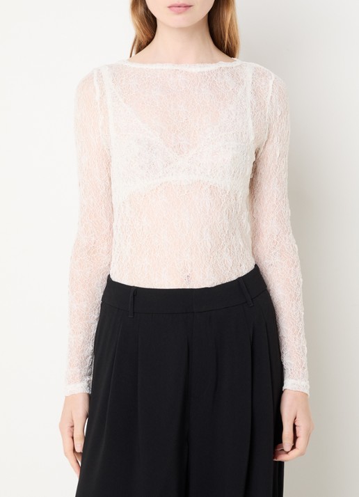 My Essential Wardrobe Rita top met opengewerkt dessin