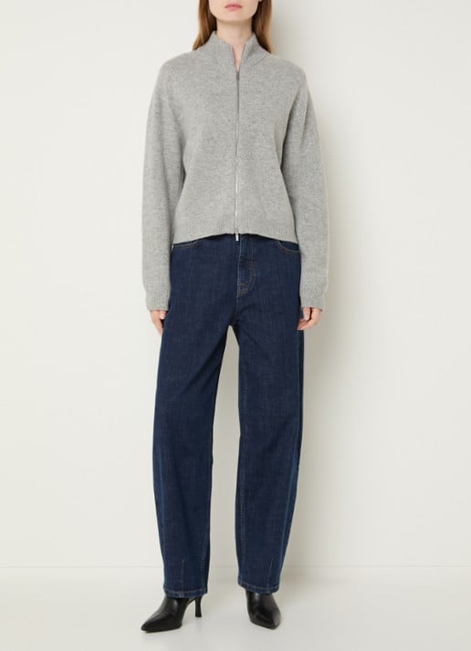 My Essential Wardrobe Tracy grofgebreide vest met opstaande kraag - voorkant 4 lichtgrijs