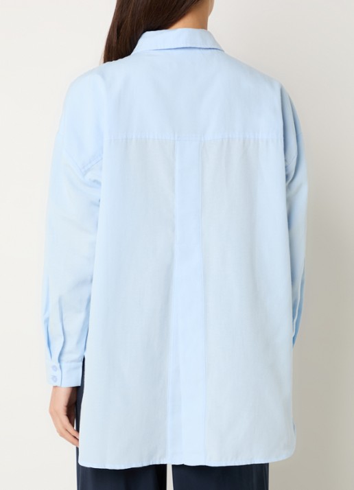 My Essential Wardrobe Vilda blouse met split - achterkant lichtblauw