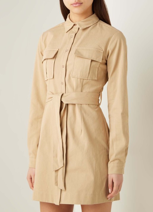 NA-KD Mini blousejurk met strikceintuur - detail beige