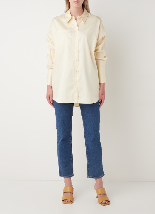 NA-KD Oversized blouse met borstzak - voorkant 3 lichtgeel