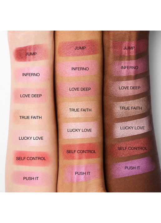NARS Light Reflecting Luminizing Blush - detail 4 push it