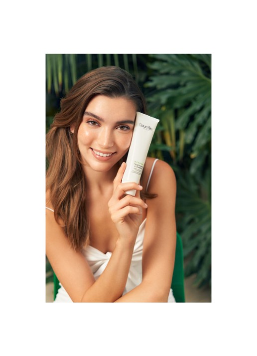 Natura Bissé Tolerance Cleanser - reinigingscrème - detail 3 beige