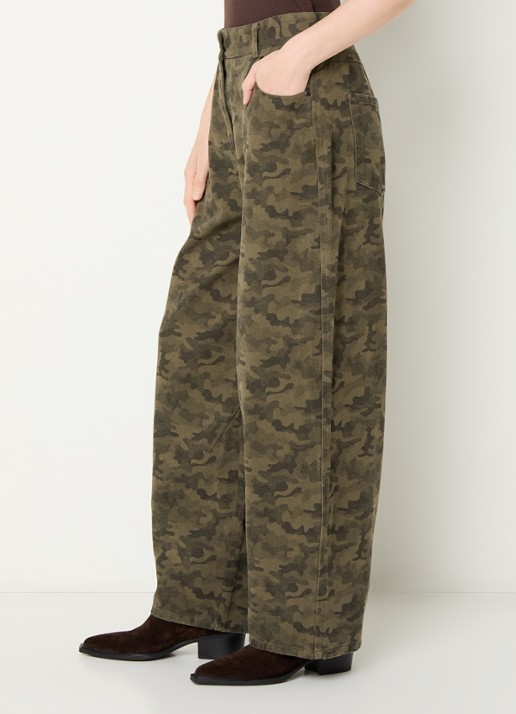 Neo Noir Haven high waist tapered fit broek met camouflageprint - detail 5 legergroen