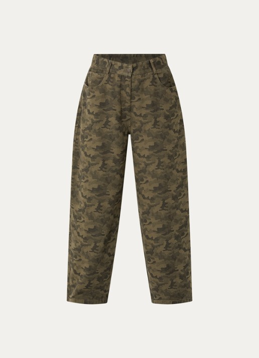 Neo Noir Haven high waist tapered fit broek met camouflageprint - voorkant 2 legergroen