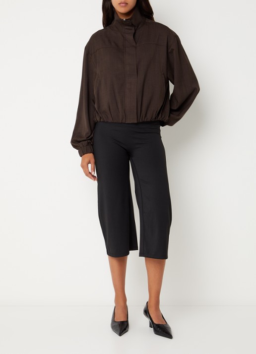 Neo Noir Lauri high waist straight fit korte broek met stretch - voorkant 4 zwart