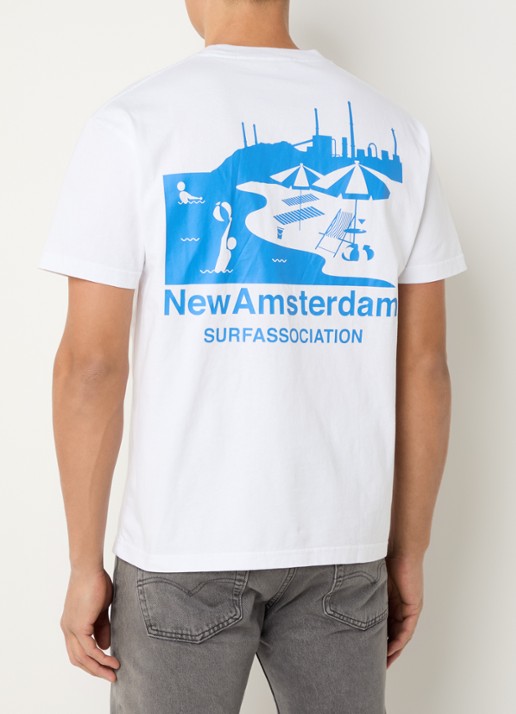 New Amsterdam Surf Association Beach T-shirt met logo- en backprint