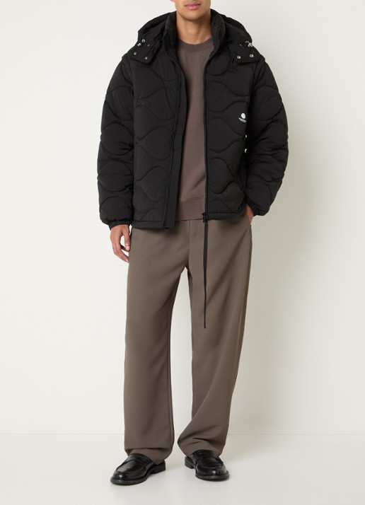 New Amsterdam Surf Association Puffer jack met quilt patroon en logoborduring - voorkant 4 zwart