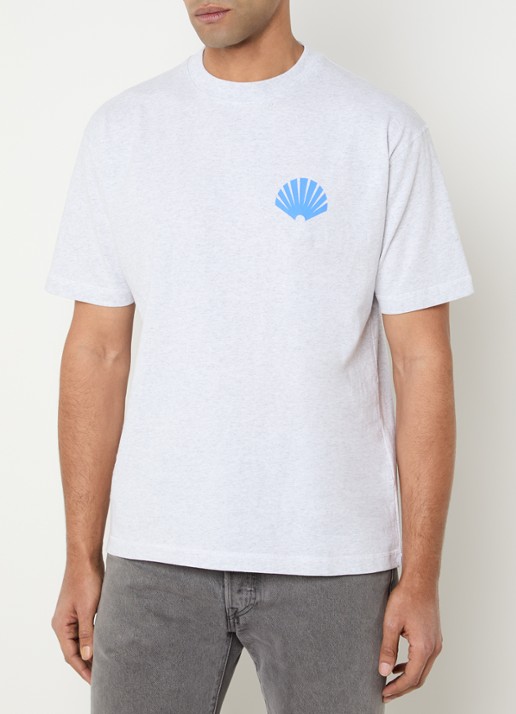 New Amsterdam Surf Association T-shirt met logo- en backprint - achterkant 2 grijsmele