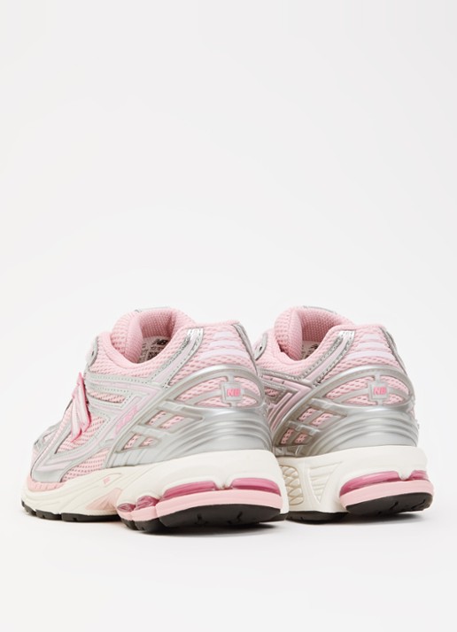 New Balance 1906 sneaker met mesh details - achterkant 5 lichtroze