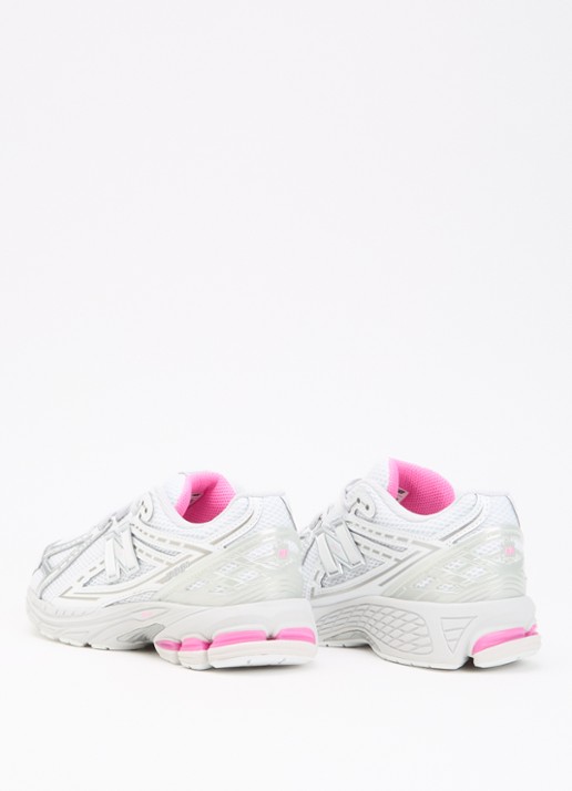 New Balance 1906 sneaker met mesh details - achterkant 2 wit