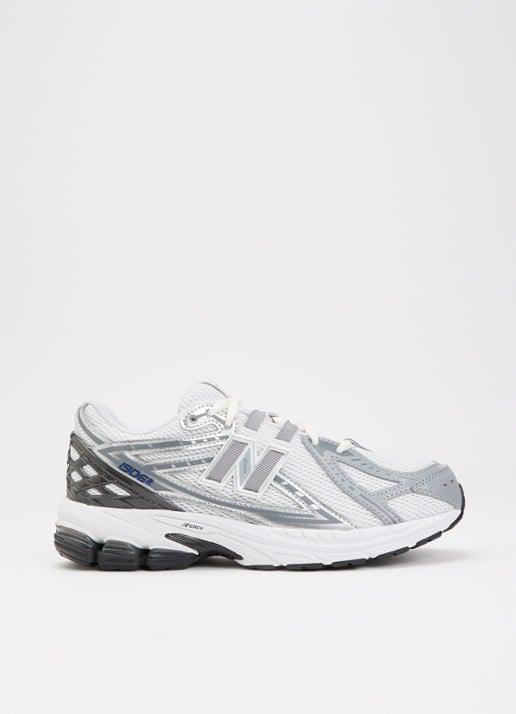 New Balance 1906R sneaker met mesh en metallic details