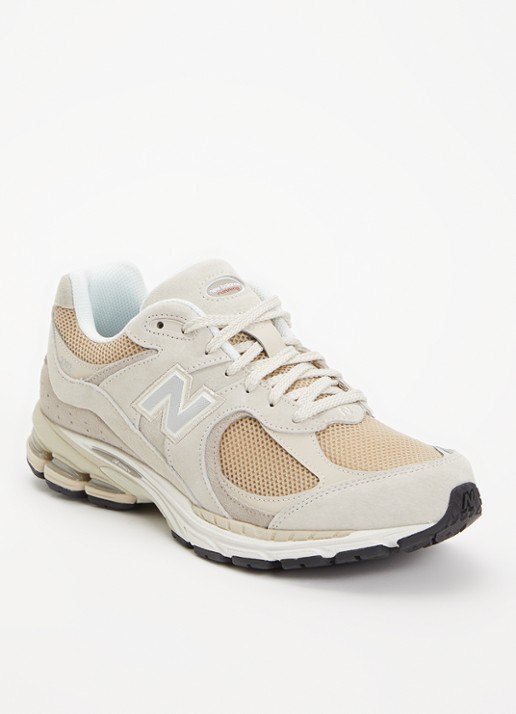 New Balance 2002 sneaker met suède details - voorkant 5 beige