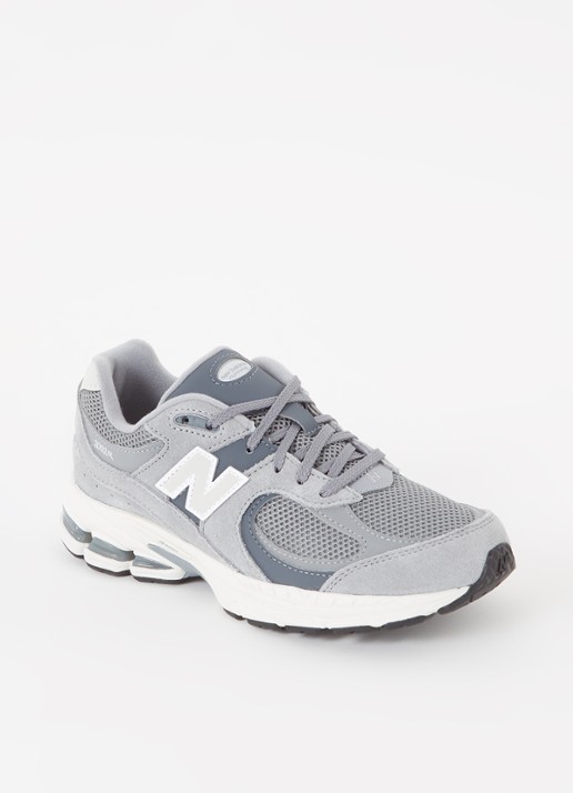 New Balance 2002R sneaker met suède en leren details