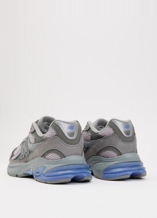 New Balance 2010 sneaker met mesh details - achterkant grijs