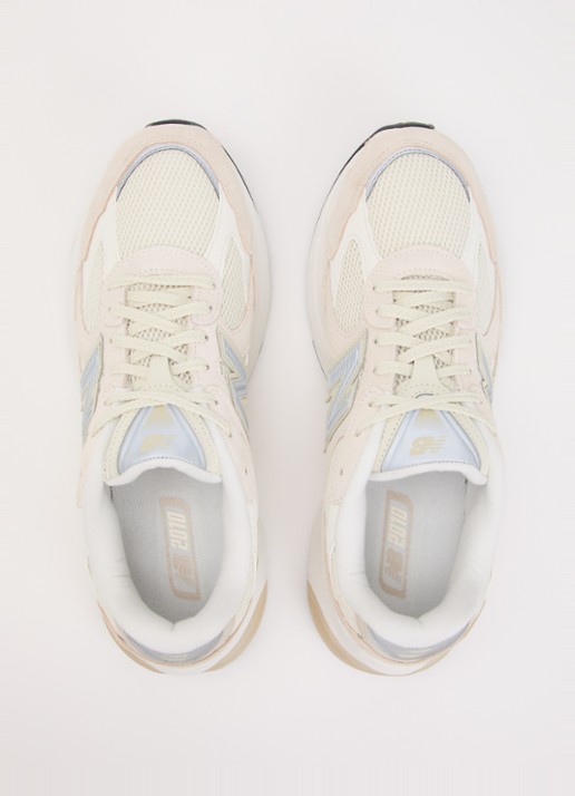 New Balance 2010 sneaker met suède details - detail 2 beige