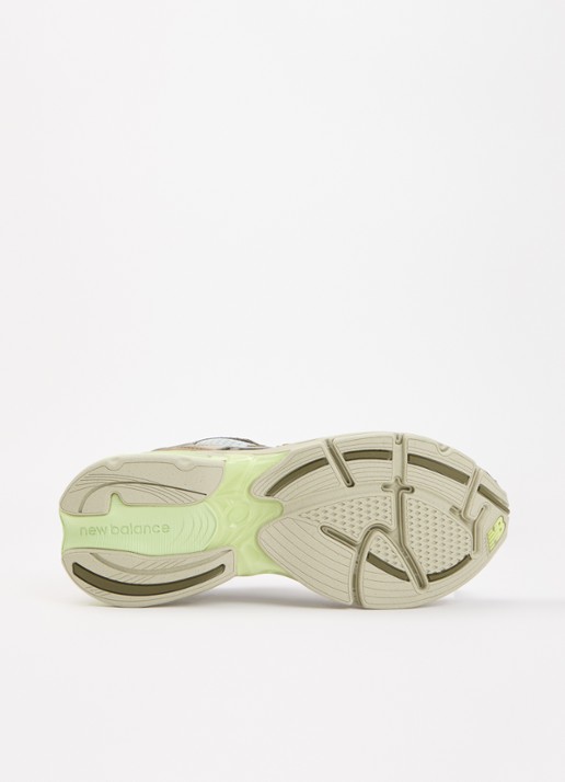 New Balance 2010 sneaker van mesh met details van nubuck - detail 4 mosgroen