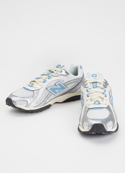 New Balance 204L sneaker met mesh details - detail zilver