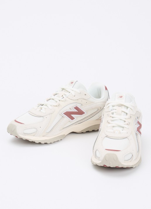 New Balance 204L sneaker met mesh details - detail 2 gebroken wit