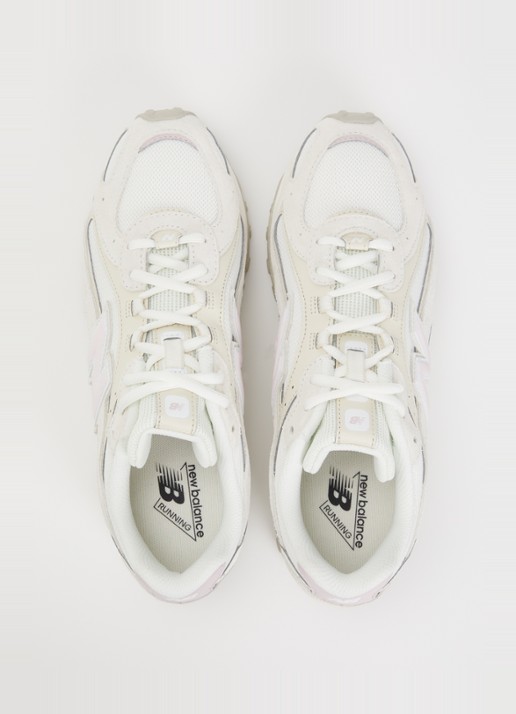 New Balance 204L sneaker van mesh met details van suède - detail 6 taupe