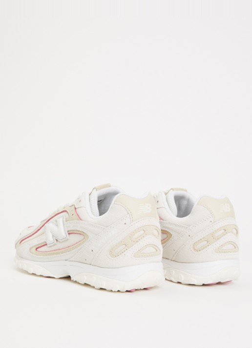 New Balance 204L sneaker van suède met leren details - achterkant 4 creme