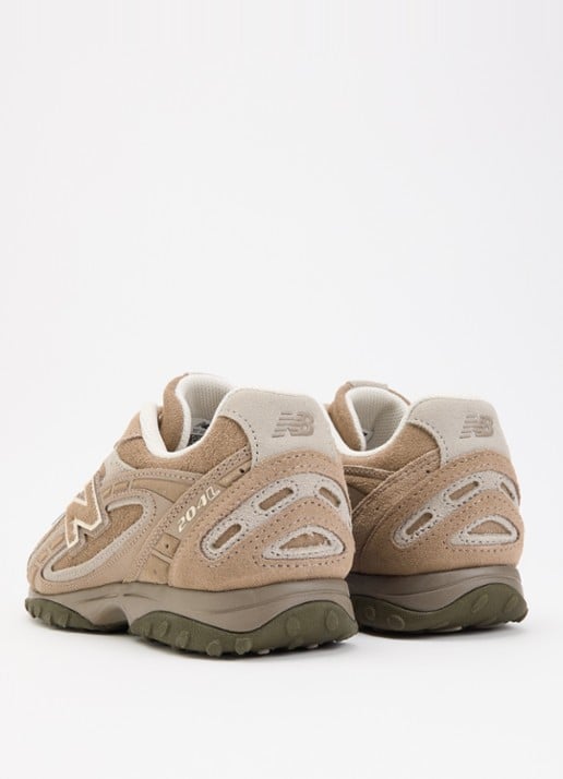 New Balance 204L sneaker van suède - achterkant 5 lichtbruin