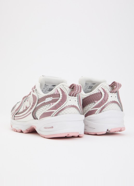 New Balance 530 sneaker met details van mesh - achterkant 2 roze