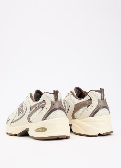 New Balance 530 sneaker met mesh details - achterkant 5 lichtbruin