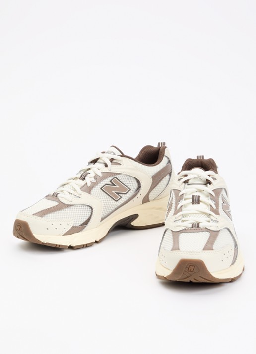 New Balance 530 sneaker met mesh details - detail lichtbruin