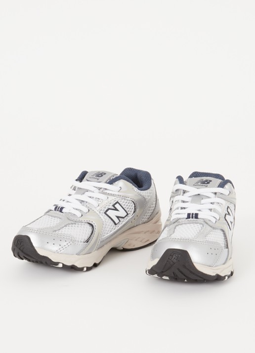 New Balance 530 sneaker met mesh details - voorkant 4 lichtgrijs