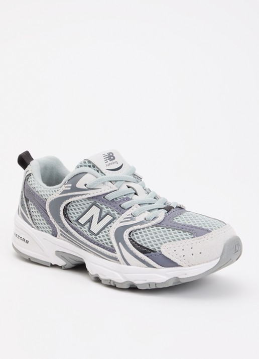 New Balance 530 sneaker van mesh met logo - voorkant grijs