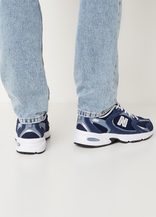 New Balance 530 sneaker van mesh met suède details - voorkant 3 donkerblauw