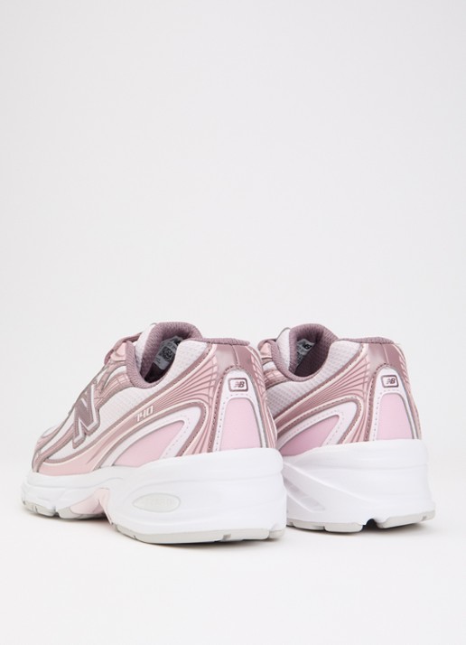 New Balance 740 sneaker met logo en details van mesh - achterkant 2 roze
