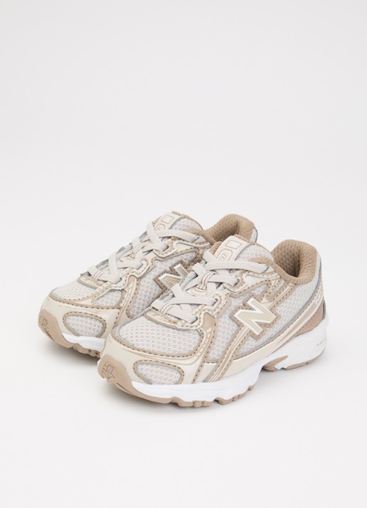 New Balance 740 sneaker met logo  - voorkant 2 beige