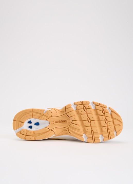 New Balance 740 sneaker met mesh details - detail 4 oranje
