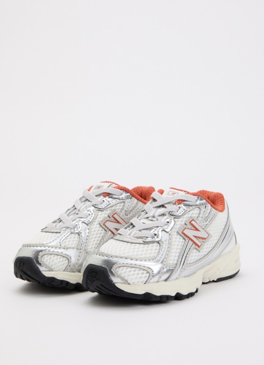 New Balance 740 sneaker van mesh met metallic details - voorkant 4 oranjerood