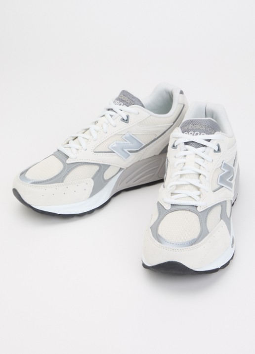 New Balance 880R sneaker met details van suède - detail 2 gebroken wit