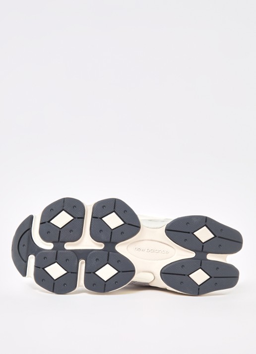 New Balance 9060 sneaker met mesh details - detail 6 lichtgrijs