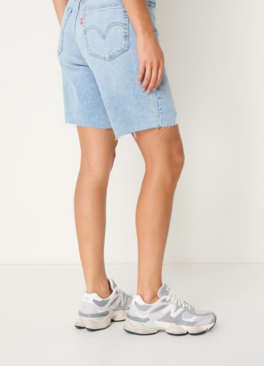 New Balance 9060 sneaker met mesh details - voorkant 2 lichtgrijs