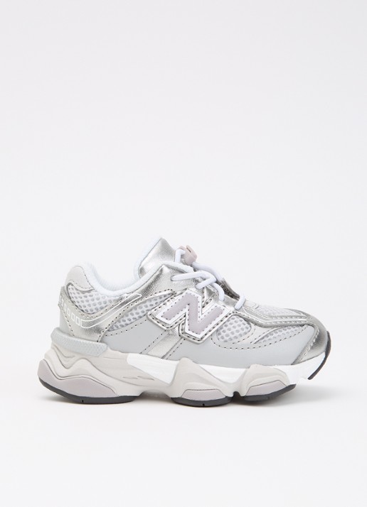 New Balance 9060 sneaker met mesh details