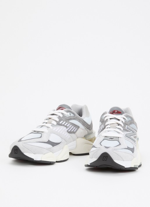 New Balance 9060 sneaker met mesh en suède details - detail 3 lichtgrijs