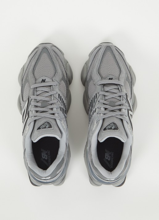 New Balance 9060 sneaker met suède details - detail 4 grijs