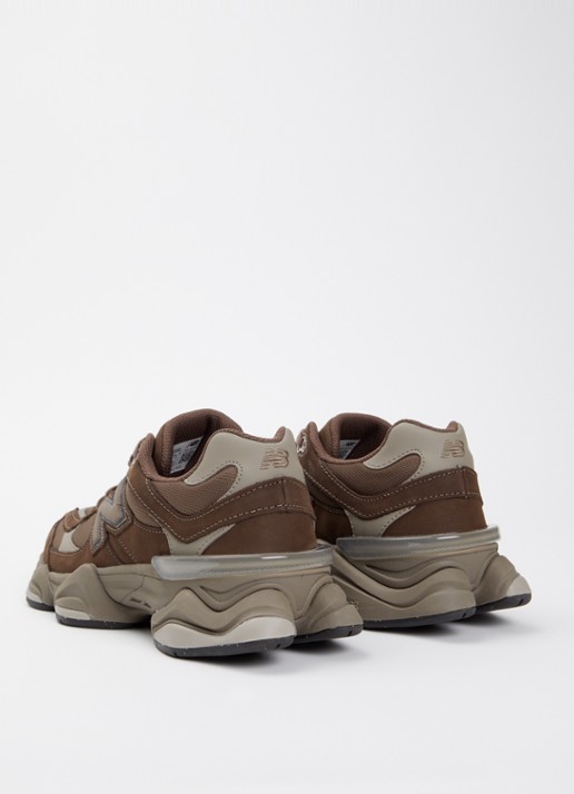 New Balance 9060 sneaker van mesh met details van nubuck - achterkant 2 chocoladebruin