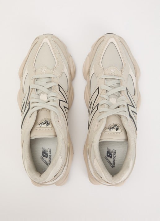 New Balance 9060 sneaker van mesh met details van nubuck - detail 4 creme