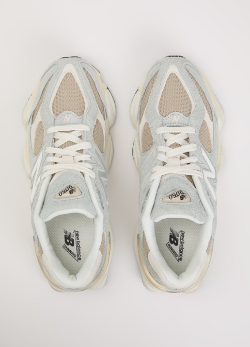 New Balance 9060 sneaker van mesh met logo - detail 4 beige